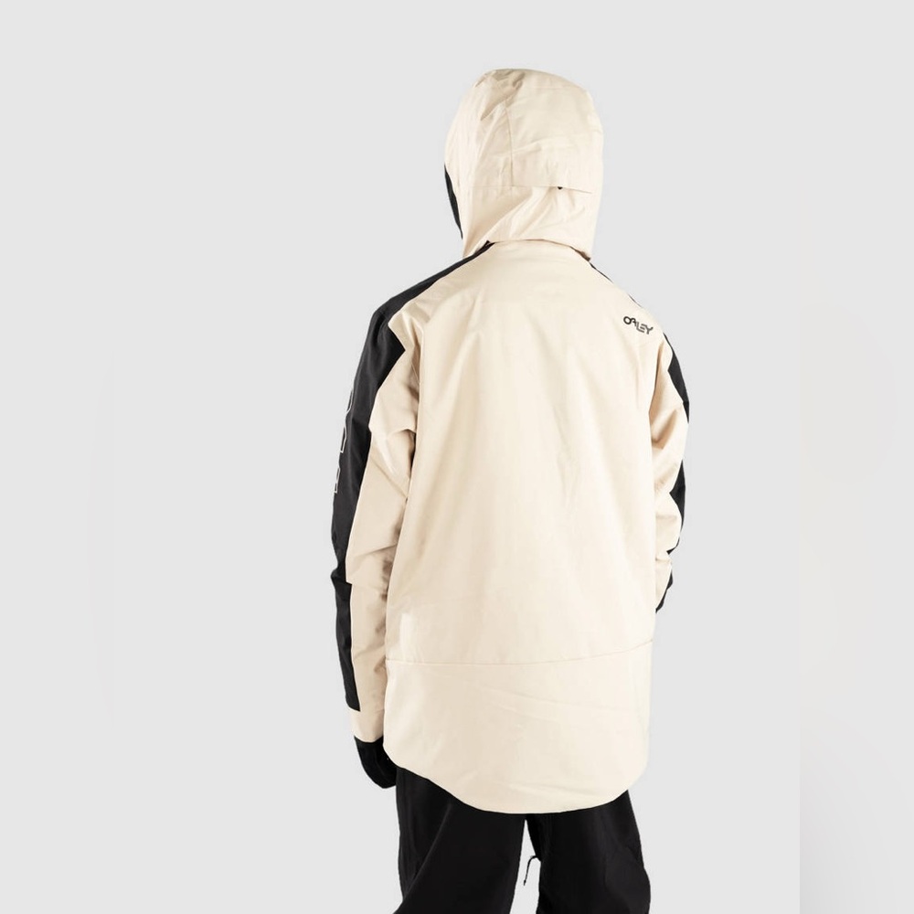 Oakley Men's Black and Cream Ski Jacket - Picture 2 of 14